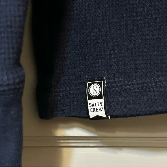 Salty Crew Men’s Size Large Waffleknit Navy Sweatshirt Thermal Yellow Logo - Picture 6 of 10